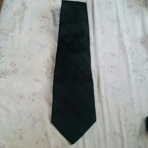 Victor talbots 100% silk black tie